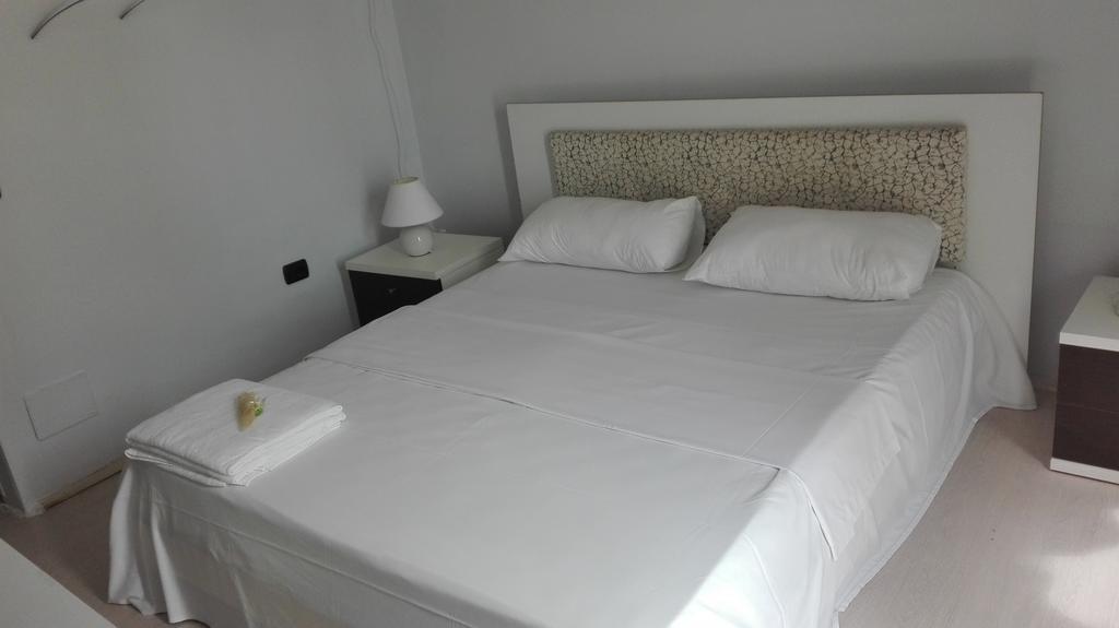 Hotel Albion Durres Exterior photo